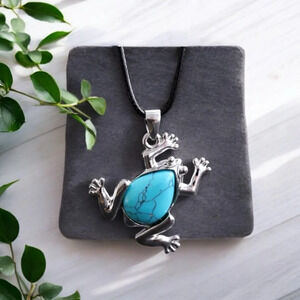 Fun Turquoise Gemstone Frog Crystal Necklace Magic Reiki Healing Amulet Pendant